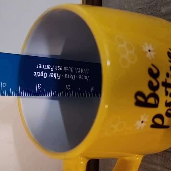 NWOT BEE POSITIVE LARGE COFFEE MUG - Picture 6 of 8